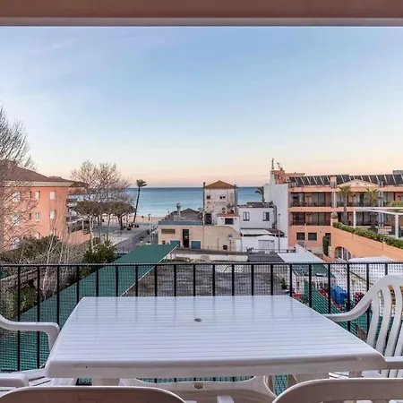 Isard 4 Bis Junto A La Playa Apartment *